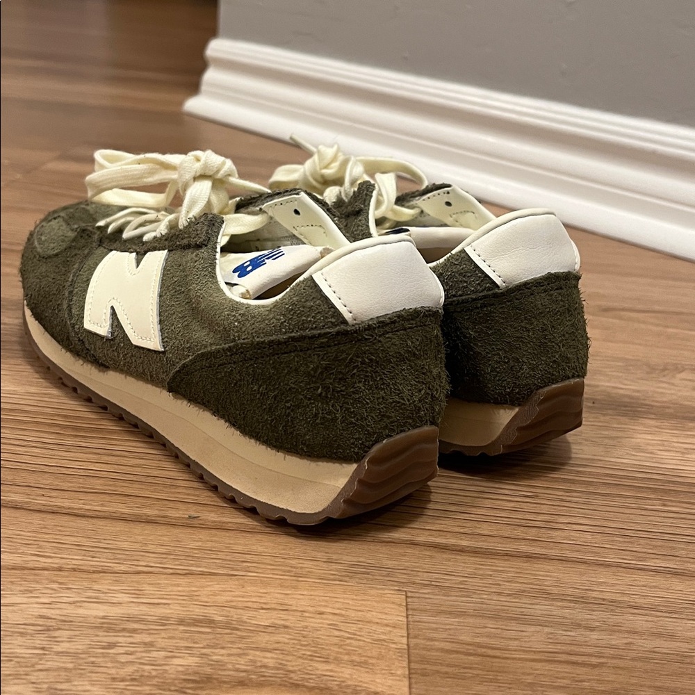 New Balance 471 Sneakers - Picture 6 of 9